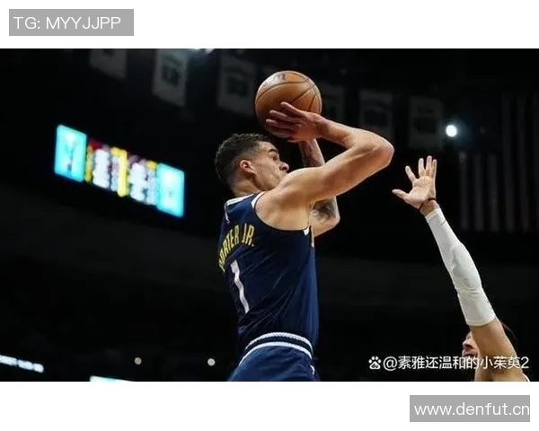 小波特半场表现出色9投5中三分命中率高达40贡献13分5板4助 小波特半场表现出色9投5中三分命中率高达40贡献13分5板4助