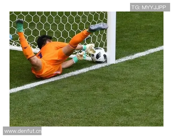 韦伯解读桑切斯红牌事件称抬腿踢姆伯莫属鲁莽行为 韦伯解读桑切斯红牌事件称抬腿踢姆伯莫属鲁莽行为