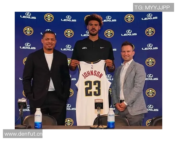 凯文奥利成为鹈鹕新主帅候选人引发广泛关注与讨论