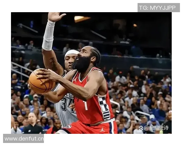 哈登上半场表现平平仅得7分罚球命中率低迷引发关注
